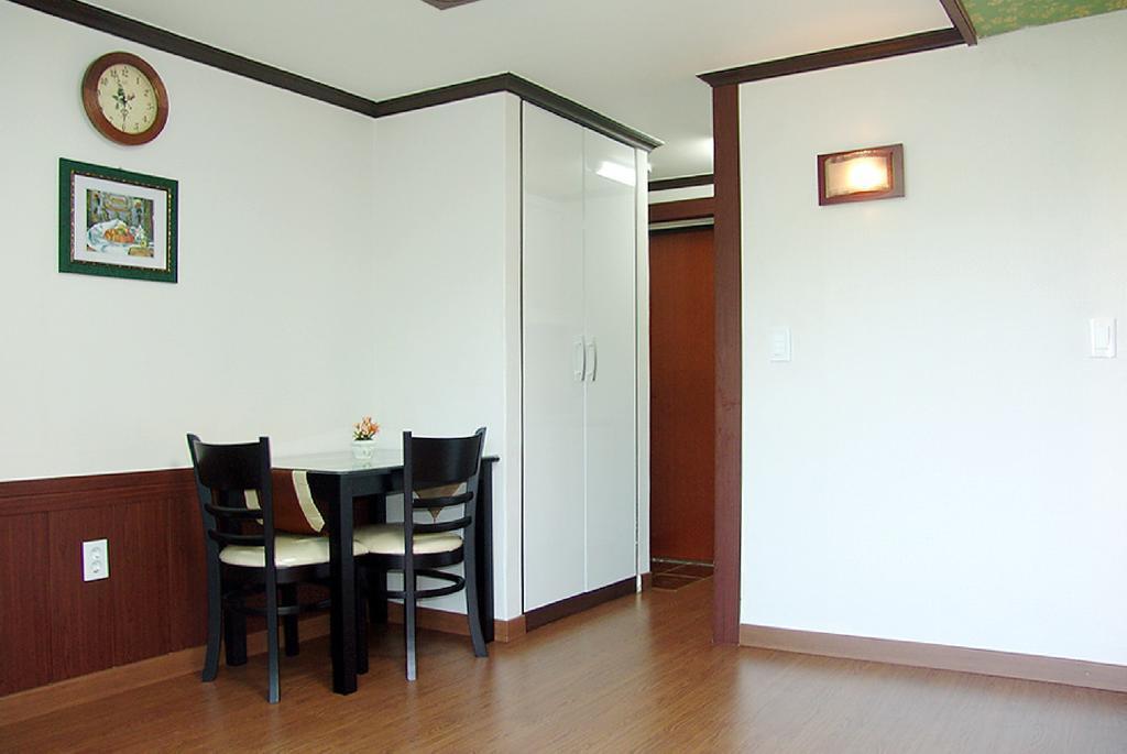 First Pension Taean Extérieur photo