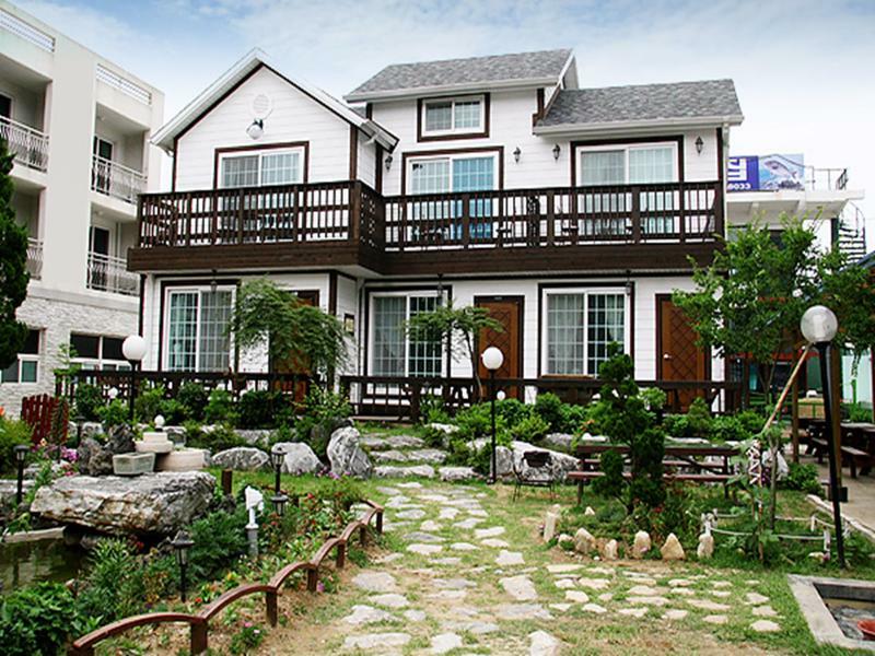 First Pension Taean Extérieur photo